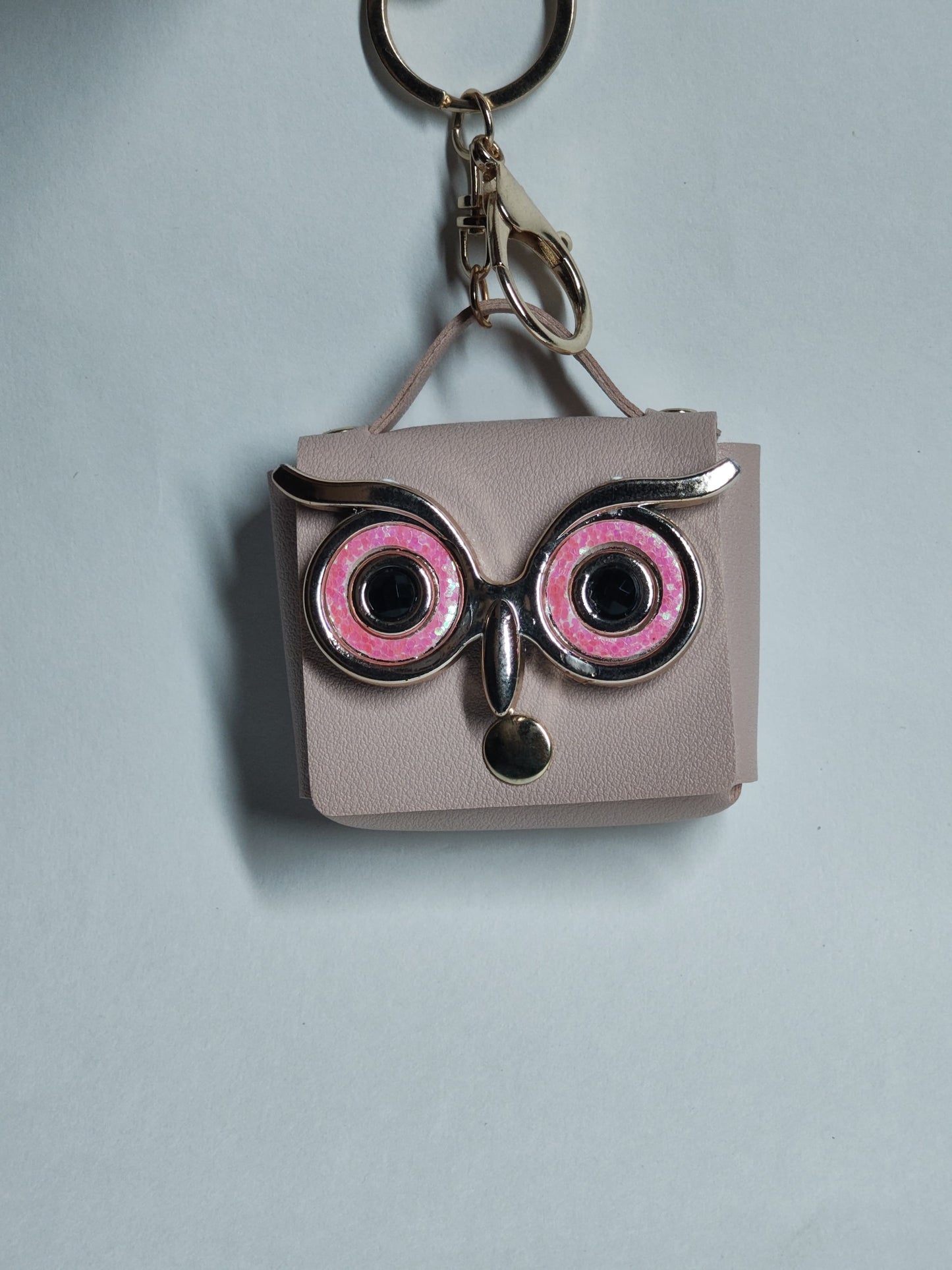Owl-Shaped Mini Handbag Keychain | Stylish & Compact Accessory